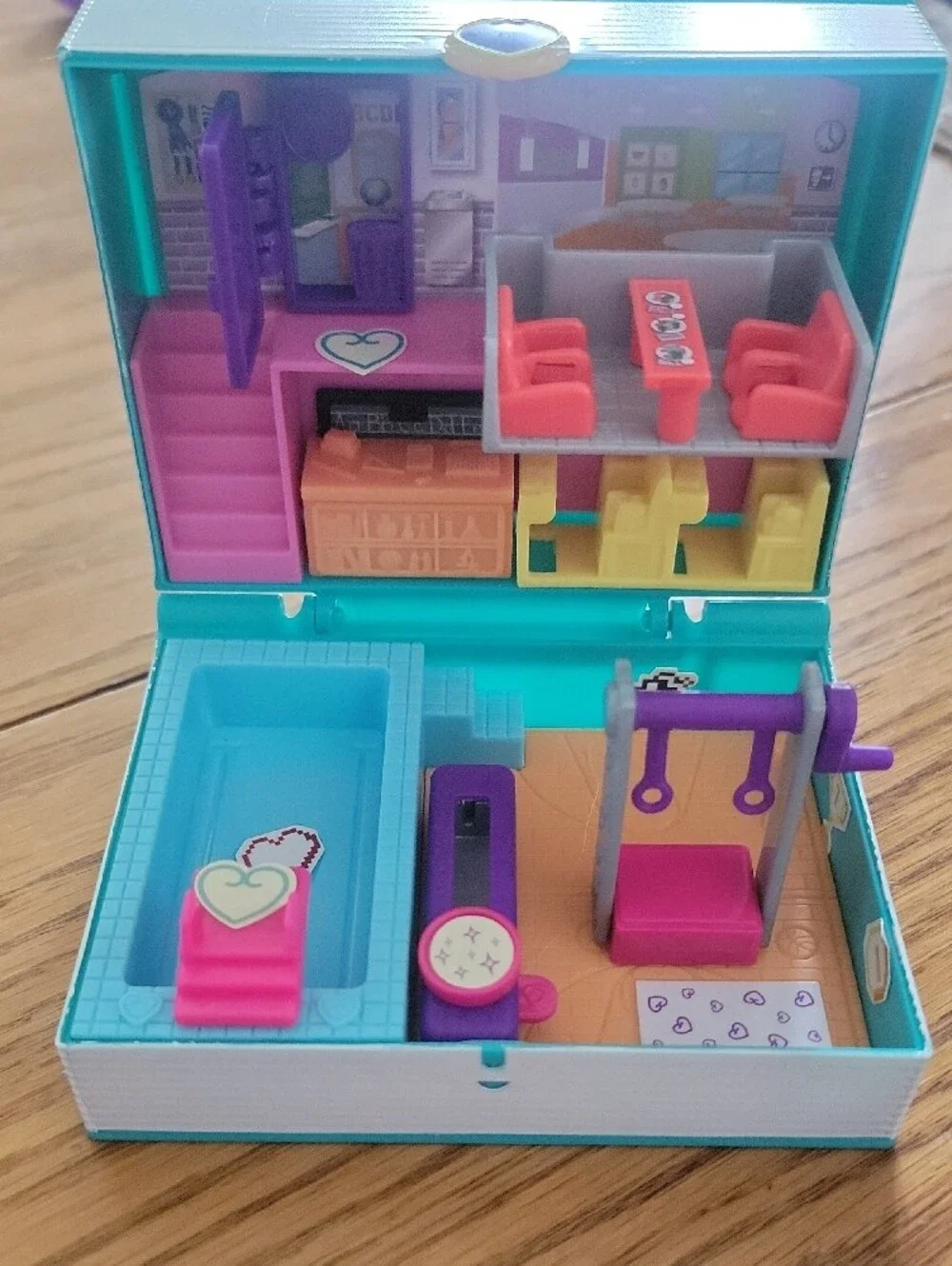 Polly Pocket 2018 Mini Middle School Compact Mattel Pool Jet Ski Lunch Classroom